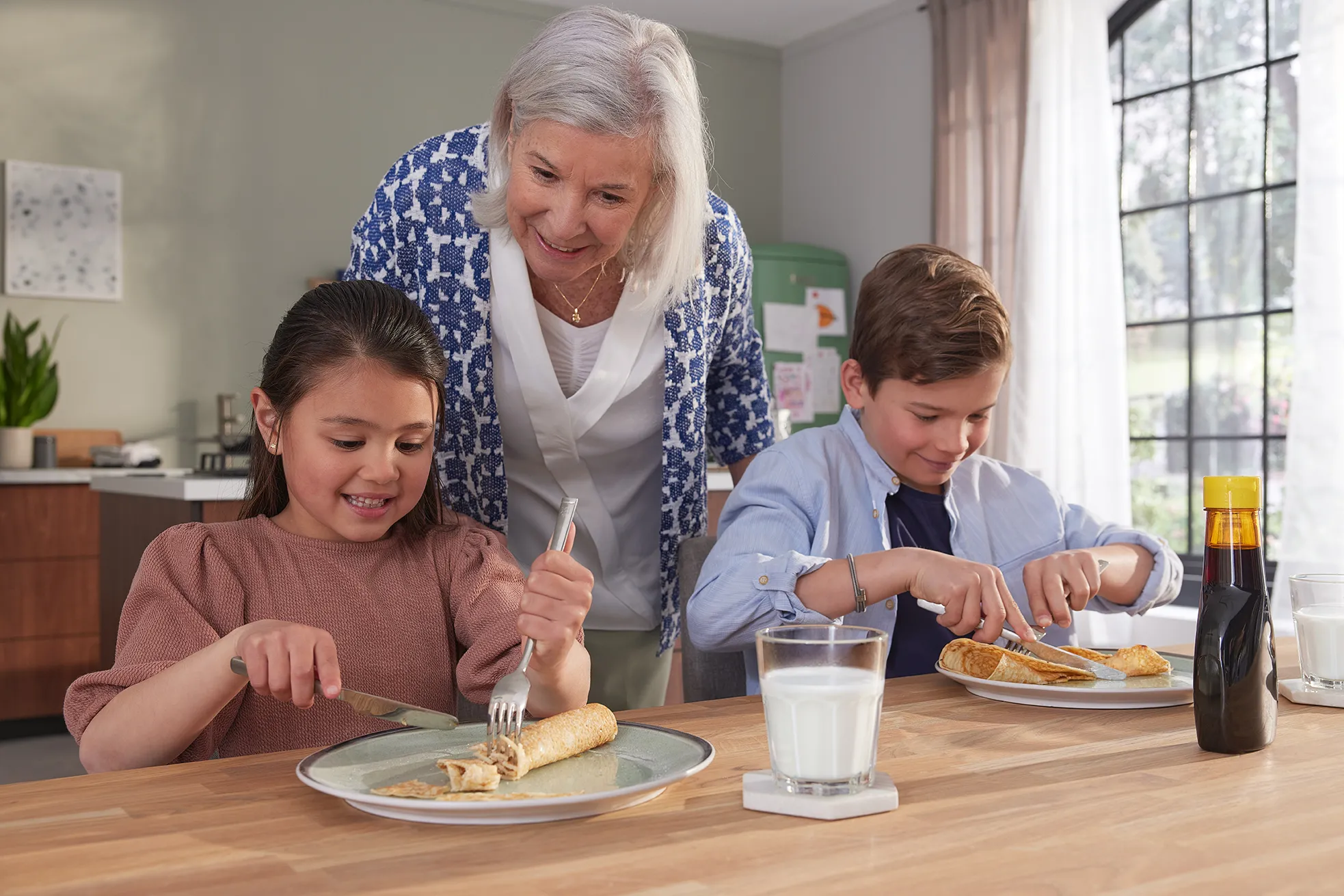 Kinderen en oma